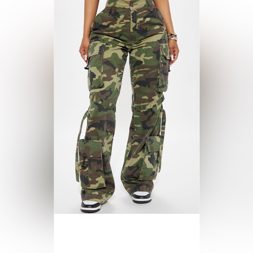 Baggy camo